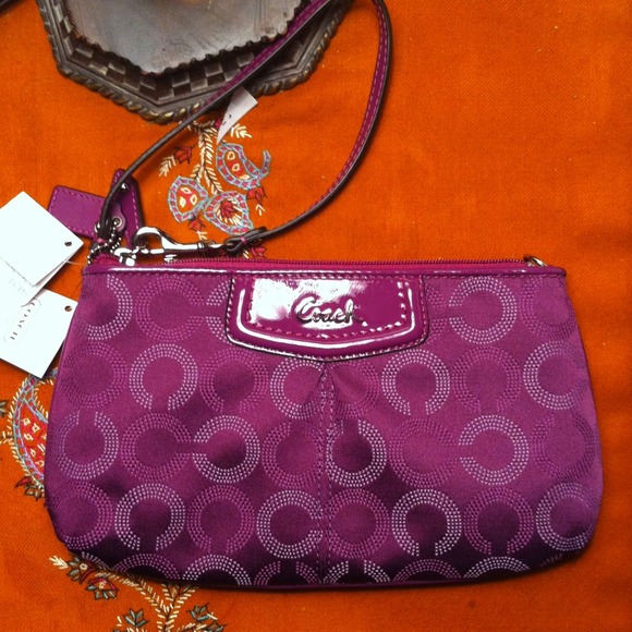 💜Authentic Purple Coach Handbag👜👛