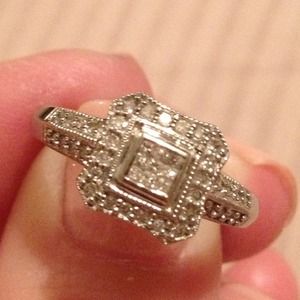 TRADE Diamond & White Gold Ring