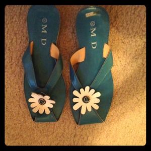 ~**MD Blue Sandals with Flower**~