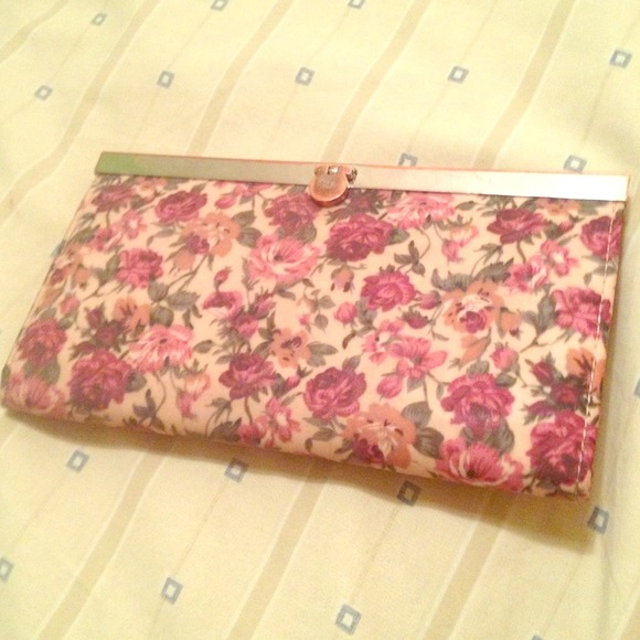 Floral wallet/clutch