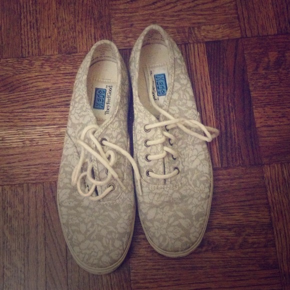 ✨SOLD✨ (traded) Keds