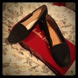 Vintage Ferragamo loafers size 6B
