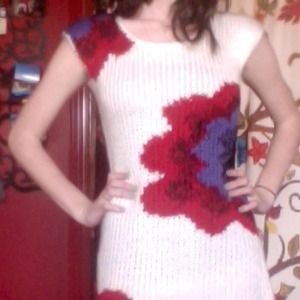 Floral knit dress!