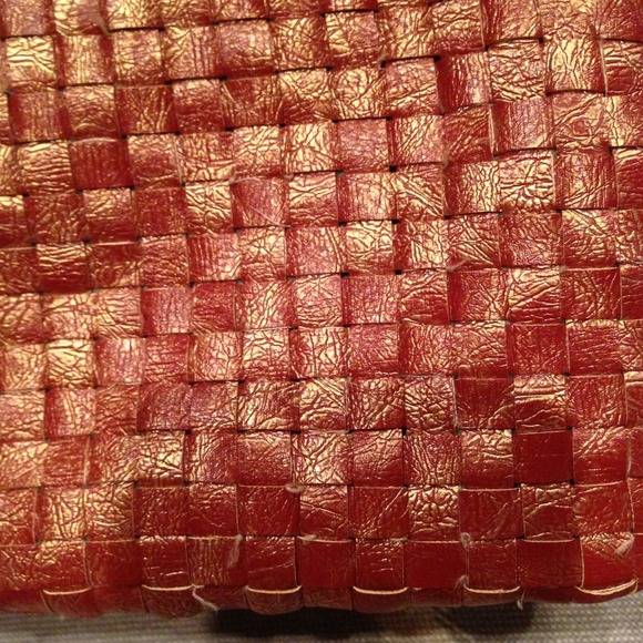 Squared wristlet - Picture 2 of 4