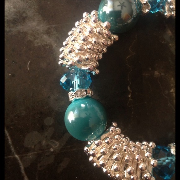 Bundle/trade bracelets - Picture 2 of 4