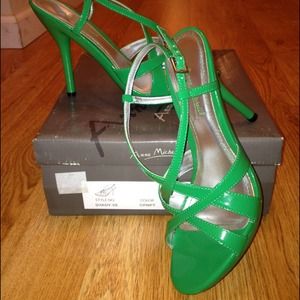 ⬇REDUCED⬇ Anne Michelle size 7 green