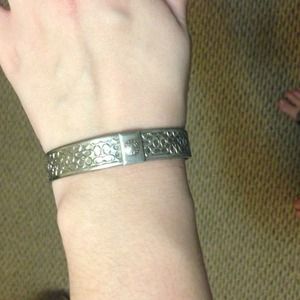 ❤Hold for @ shelley1213 ❤️bracelet and extensions