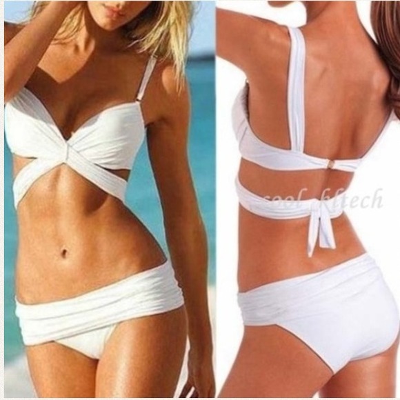 ❌❌ TRADED❌❌with @raeganlynn White beautiful bikini