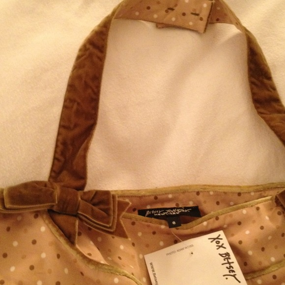 Betsey Johnson dress size 8- brand new with tags! - Picture 2 of 3