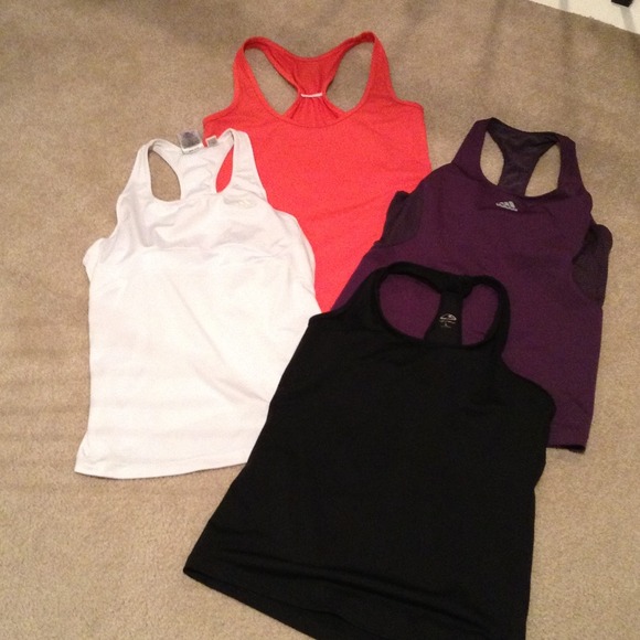 >>>>SOLD<<<<Workout tops