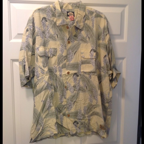 Tommy Bahama men's shirt