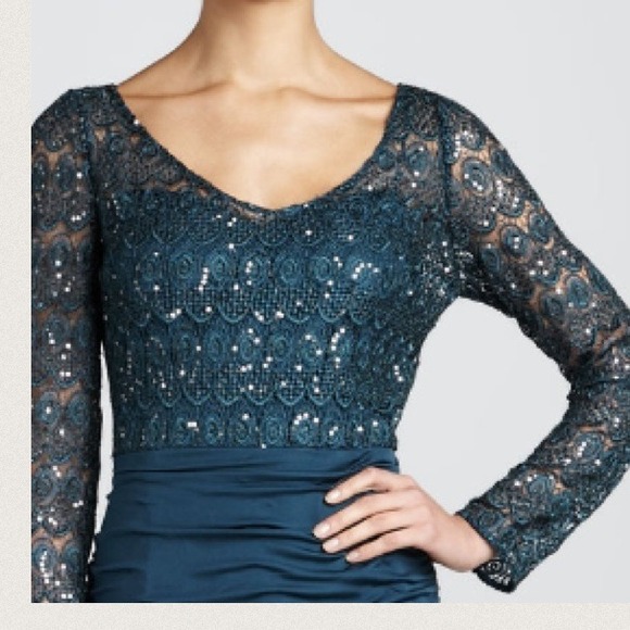 Kay Unger New York Combo Cocktail Dress