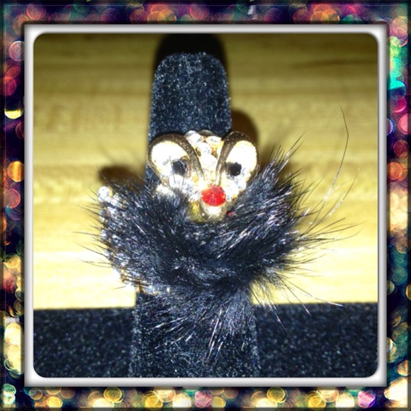 Black Fox Ring