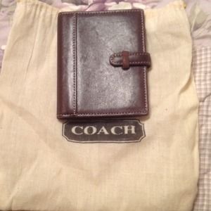 TRADED!!! Coach I'd holder