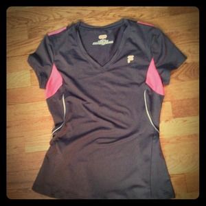 NWOT small women's athletic shirt!