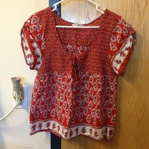 American eagle top size small!