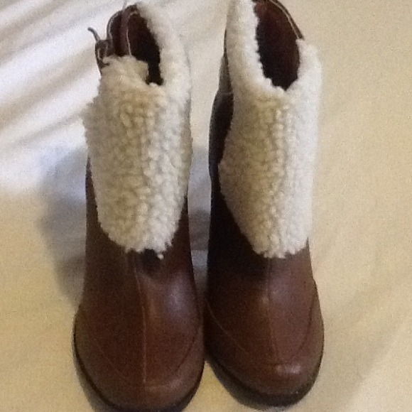 SOLD BOOTS - Picture 3 of 3