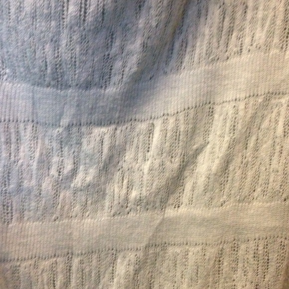 🔴SOLD MINT forever 21 slightly oversized sweater - Picture 3 of 3