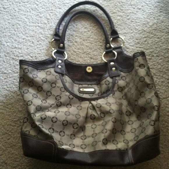 Mondani purse