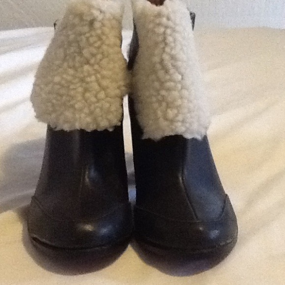 SOLD - Picture 3 of 4