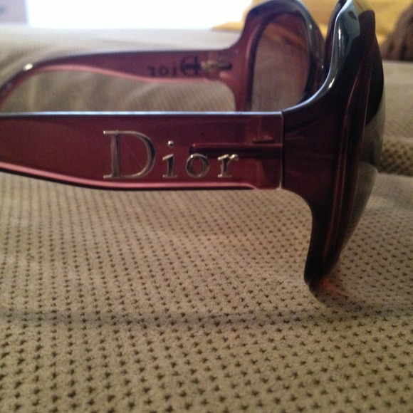 🚫SOLD 🚫Dior Sunglasses- Authentic (Large) - Picture 2 of 2