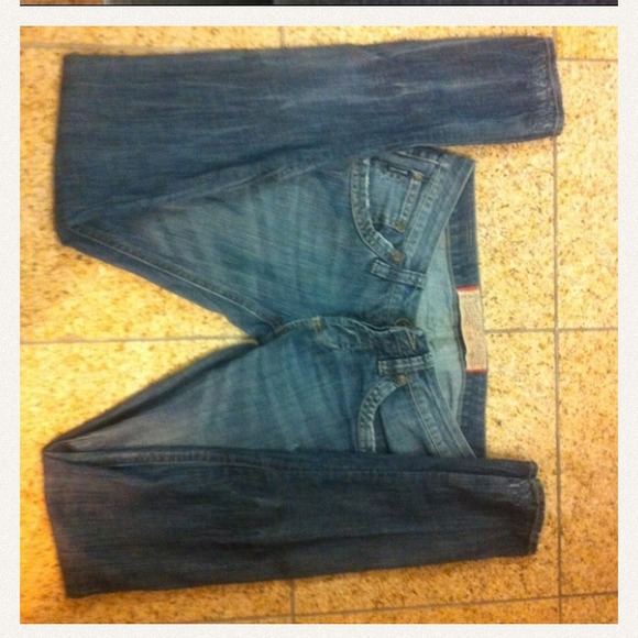 Jeans - Picture 3 of 3