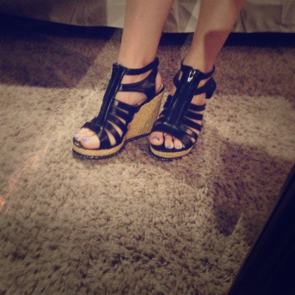 Forever 21 gladiator wedge