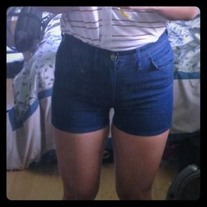 Alexa Chung for Madewell denim shorts