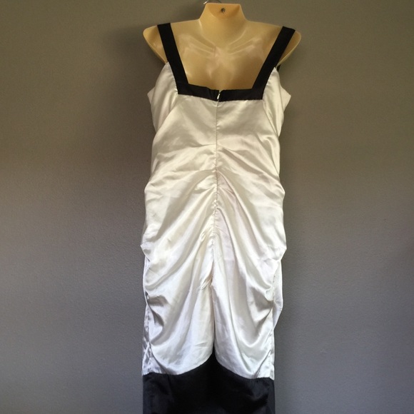 Gorgeous cream and black dress - Picture 4 of 4