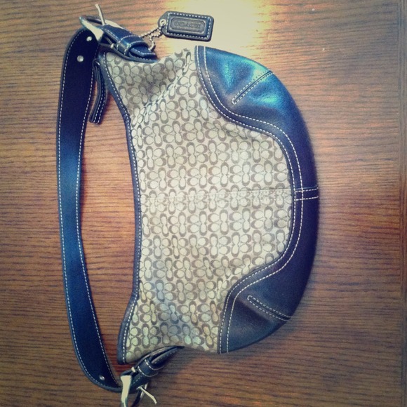 100% authentic brown / taupe Coach bag- EXCELLENT