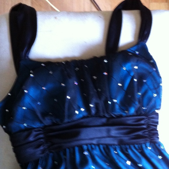 Short dress new condition