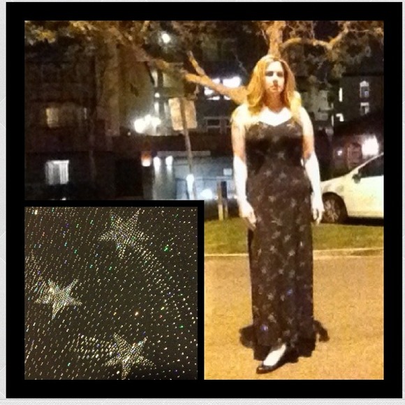 Slinky long shooting star dress. - Picture 2 of 4
