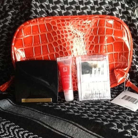 (NWT) Lancôme Makeup Set
