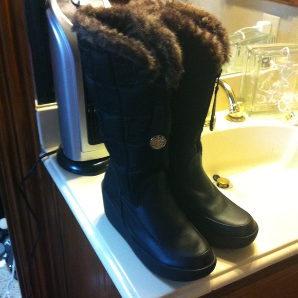 Juicy Couture boots