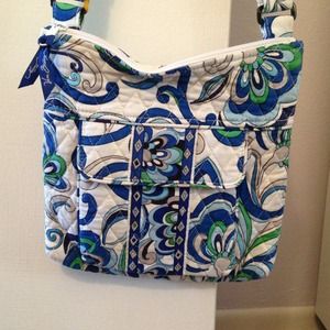 Vera bradley hipster(Mediterranean white)