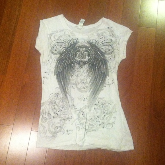 Tshirt with rhinestones