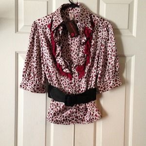 🚫SOLD🚫Pinks/Maroon Leopard Print Top