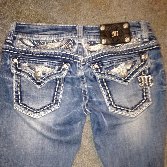 Sparkly miss me's 27