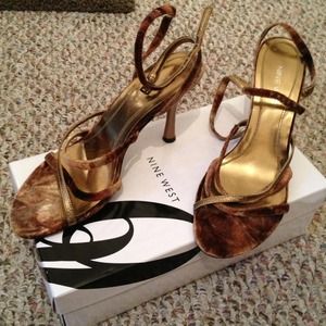 Nine West strappy sandals