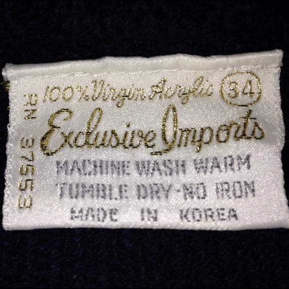 🎊Host Pick🎊💠Vintage 1950's Navy Blue Cardigan💠 - Picture 2 of 2