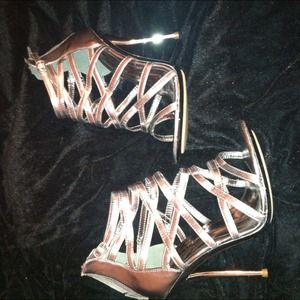 NEW!!! Sexy silver gladiator heel