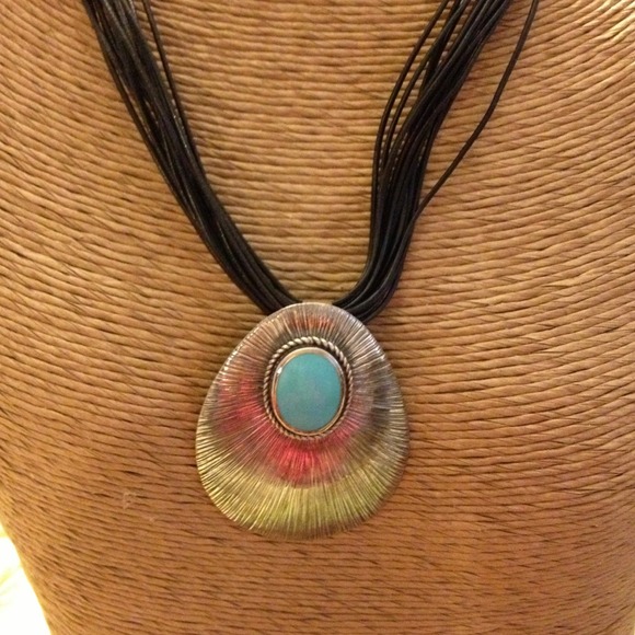 Necklace - Picture 2 of 3