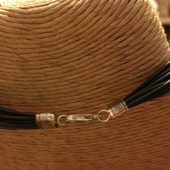 Necklace - Picture 3 of 3