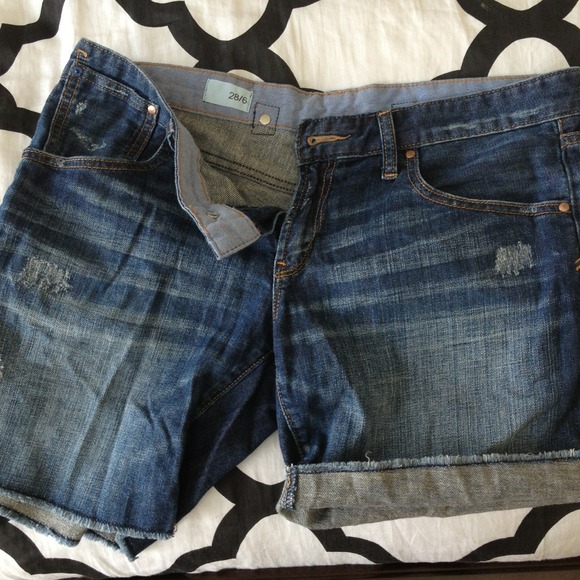 SOLD••••GAP jean shorts