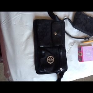 Roc a wear fanny pack