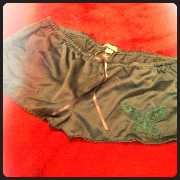 Never worn bottoms