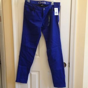 Blue skinny jeans