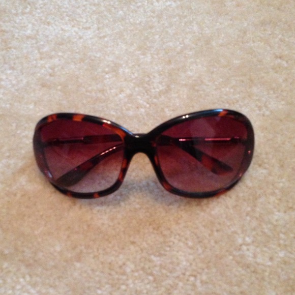 Brown sunglasses 🎀