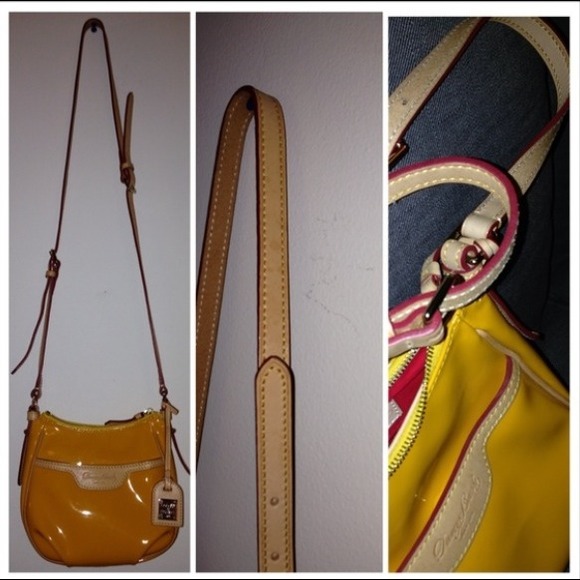💯Authentic Dooney & Bourke Crossbody purse - Picture 3 of 4