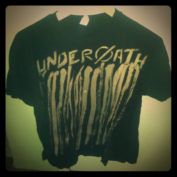 Underoath tee